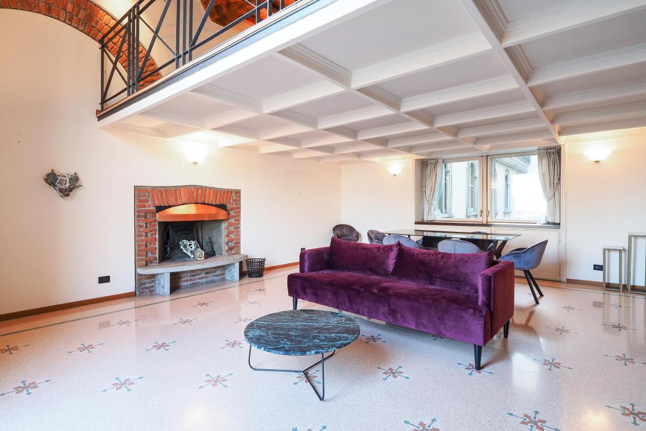 Unique Duomo Luxury Property Milan Bagian luar foto